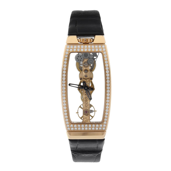 Reloj Corum para dama modelo Miss Golden Bridge caja en oro rosa 18 kilates.