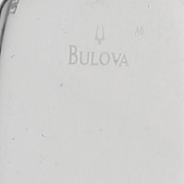 Reloj Caravelle by Bulova para dama en acero inoxidable.