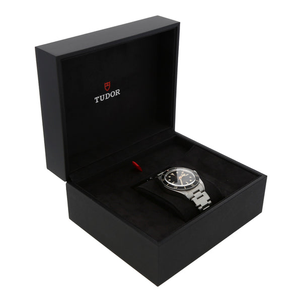 Reloj Tudor para caballero modelo Black Bay 58.