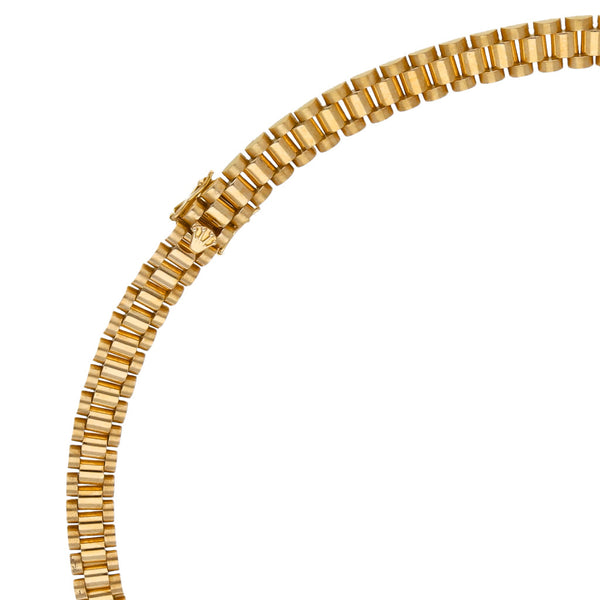 Gargantilla eslabón articulado con lapislazuli y diamantes en oro amarillo 18 kilates.