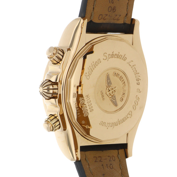 Reloj Breitling para caballero modelo Chronomat Evolution caja en oro amarillo 18 kilates.