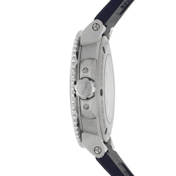 Reloj Oris para caballero modelo Aquis.