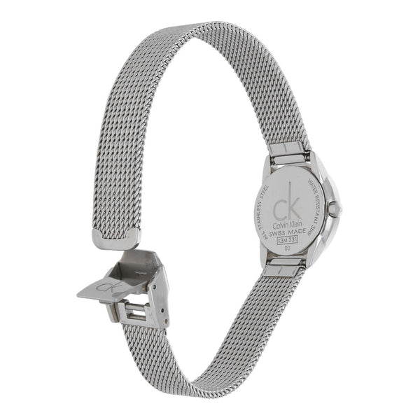 Reloj Calvin Klein para dama en acero inoxidable.