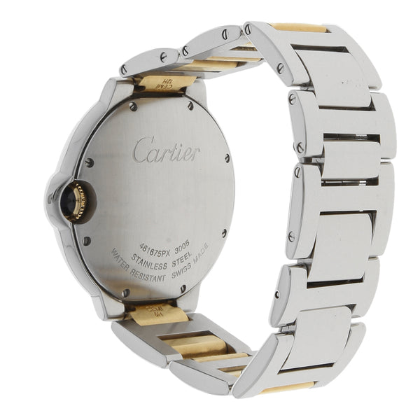 Reloj Cartier para dama modelo Ballon Bleu vistas en oro amarillo 18 kilates.