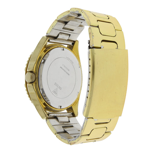 Reloj Guess para dama en acero chapa.