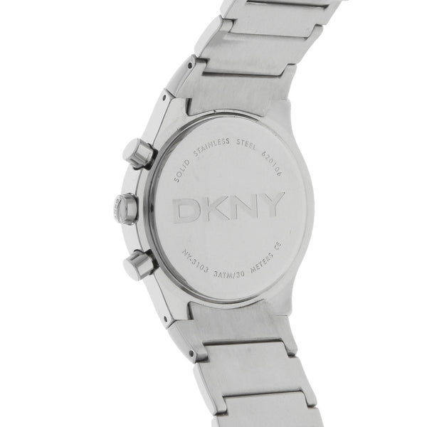 Reloj DKNY para caballero en acero inoxidable.