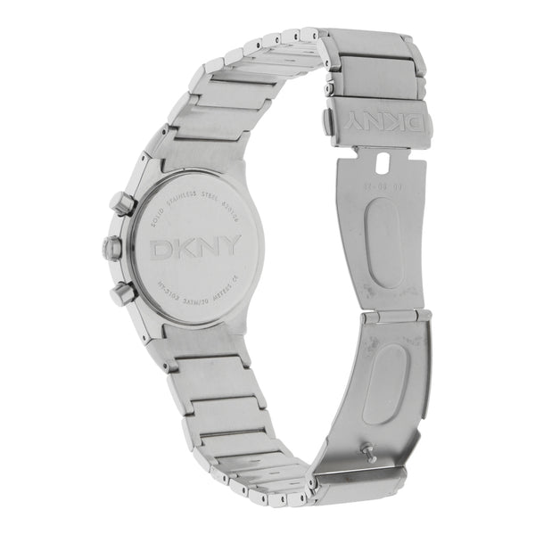 Reloj DKNY para caballero en acero inoxidable.