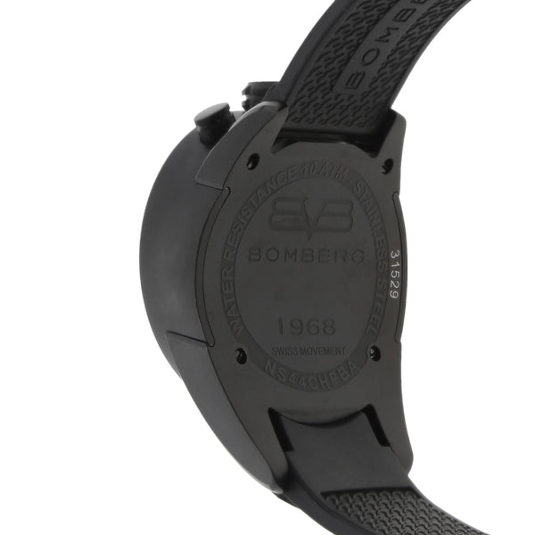 Reloj Bomberg para caballero en acero esmalte correa caucho.