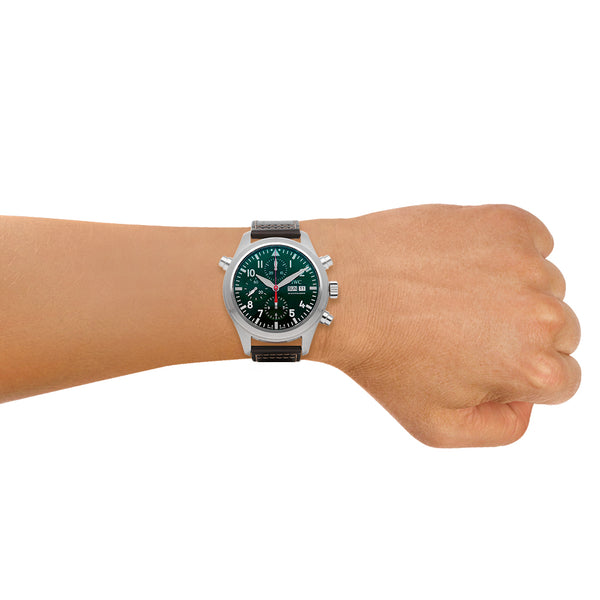 Reloj IWC para caballero modelo Pilot Raing Green Edición Latinoamérica.