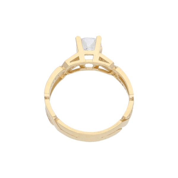 Anillo estilizado con sintéticos en oro amarillo 14 kilates.