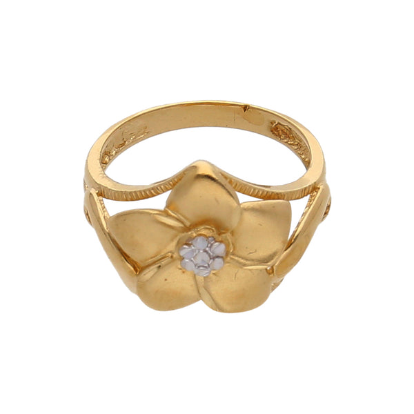 Anillo calado motivo flor en oro dos tonos 14 kilates.