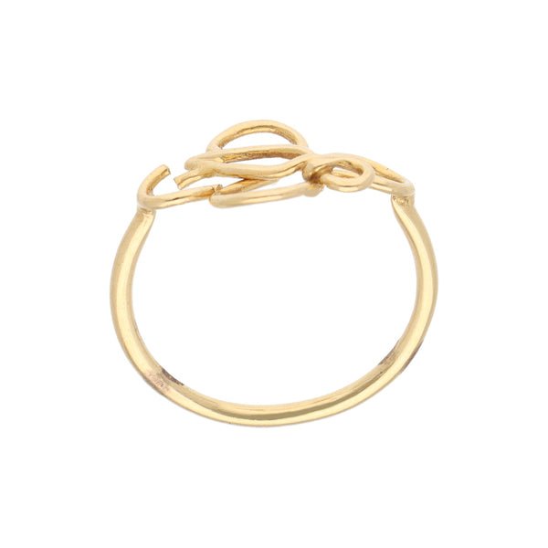 Anillo tubular motivo mariposa en oro amarillo 18 kilates.