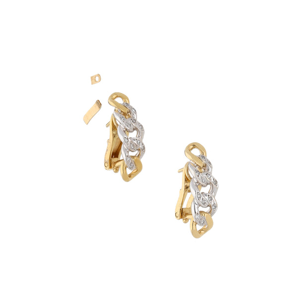 Aretes calados con diamantes en oro dos tonos 18 kilates.