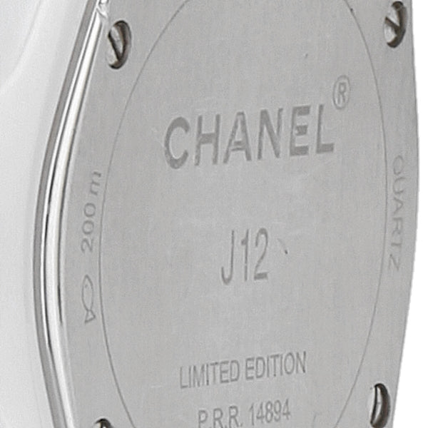 Reloj Chanel para dama/unisex modelo J12.