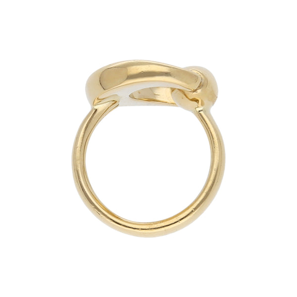 Anillo diseño italiano en oro amarillo 18 kilates.