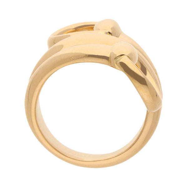 Anillo diseño italiano firma Gucci en oro amarillo 18 kilates.