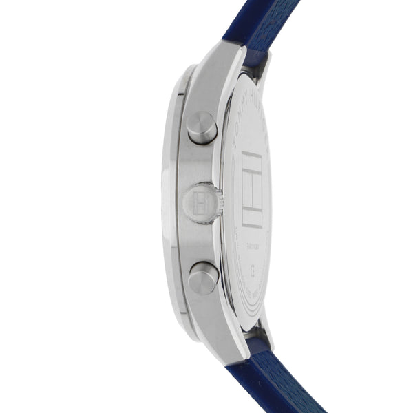 Reloj Tommy Hilfiger para caballero en acero inoxidable correa caucho.