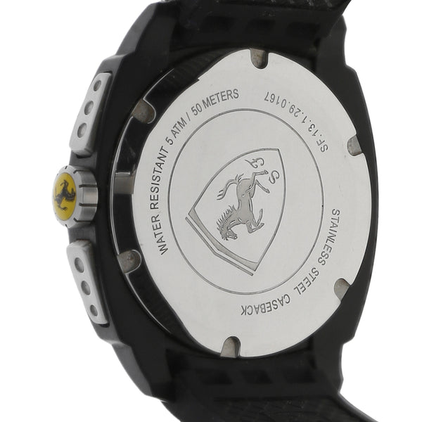 Reloj Scuderia Ferrari para caballero en acero esmalte correa silicona.