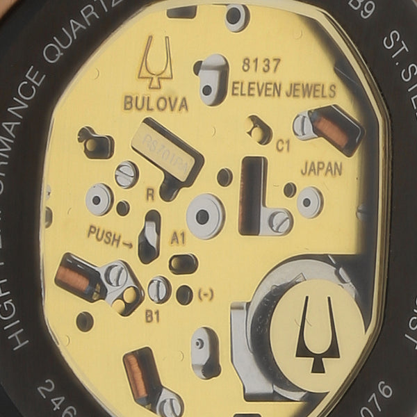 Reloj Bulova para caballero modelo Curv.