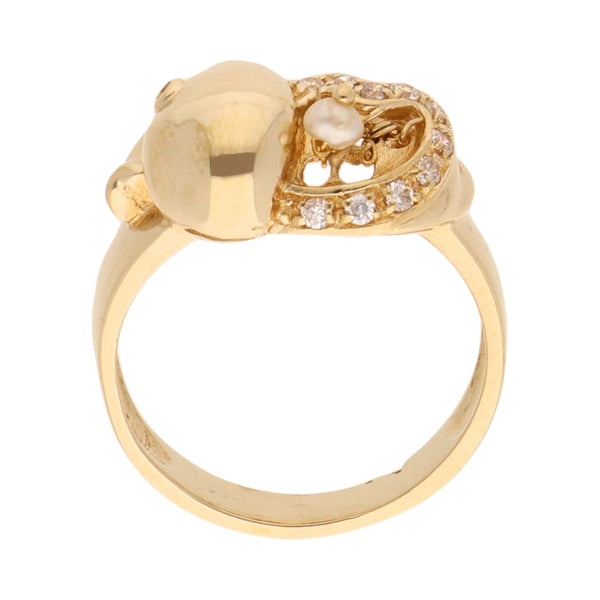 Anillo diseño especial motivo elefante con sintéticos en oro amarillo 14 kilates.