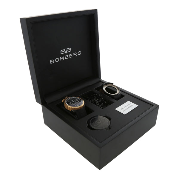 Reloj Bomberg para caballero modelo Bolt-68.