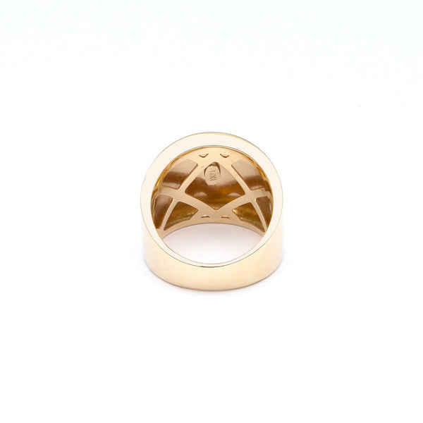 Anillo liso calado en oro amarillo 14 kilates.