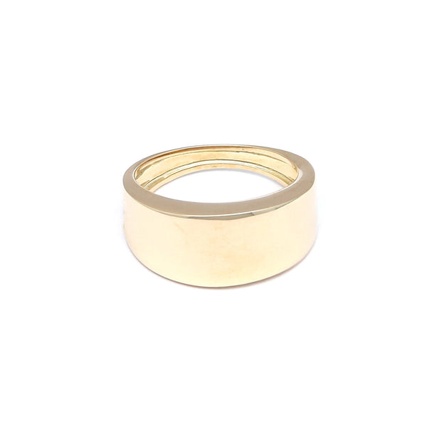 Anillo liso en oro amarillo 14 kilates.