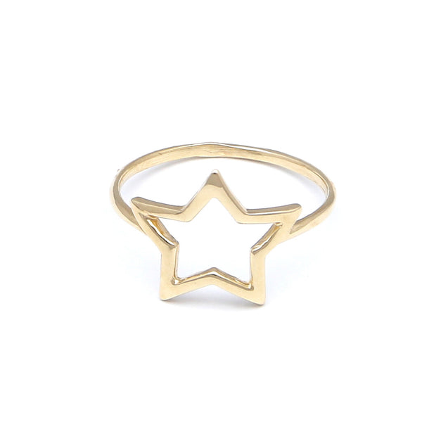 Anillo calado motivo estrella en oro amarillo 14 kilates.