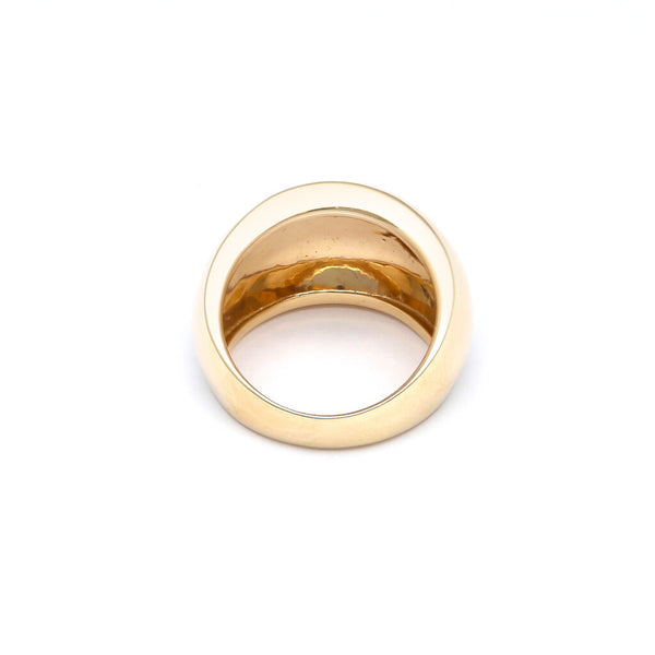 Anillo liso en oro amarillo 14 kilates.