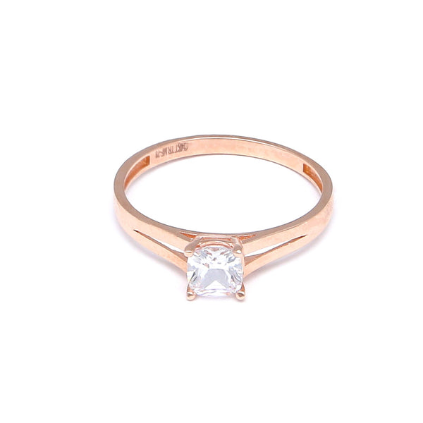 Anillo solitario con circonia en oro rosa 14 kilates.