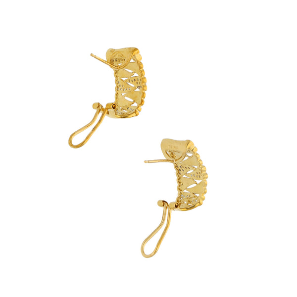 Aretes calados con diamantes en oro amarillo 18 kilates.