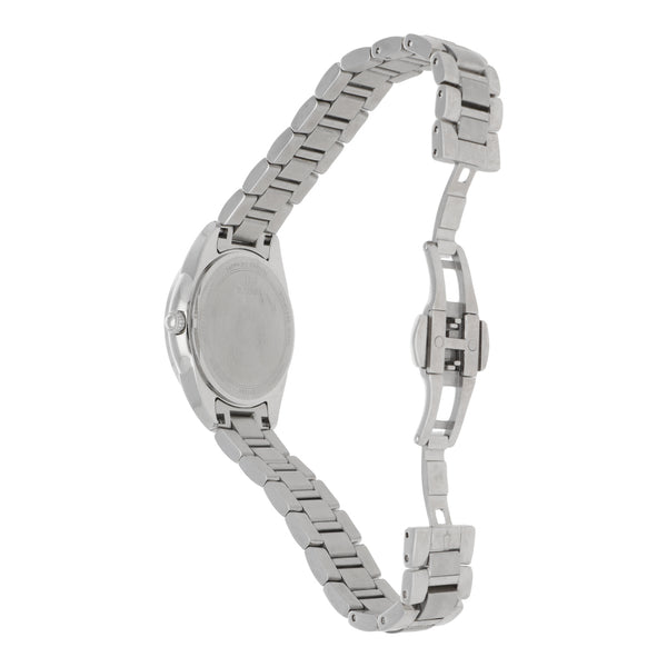 Reloj Bulova para dama en acero inoxidable.