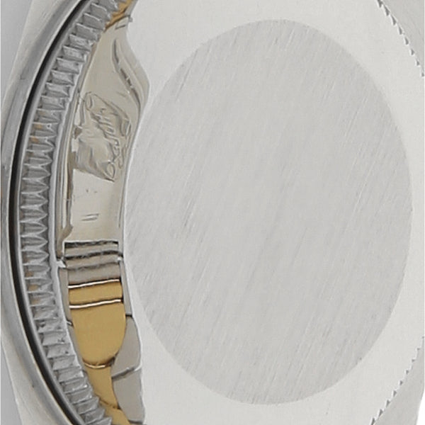 Reloj Rolex para dama modelo Oyster Perpetual DateJust vistas en oro amarillo 18 kilates.