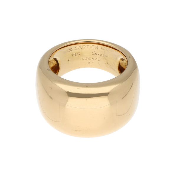 Anillo liso firma Cartier en oro amarillo 18 kilates.