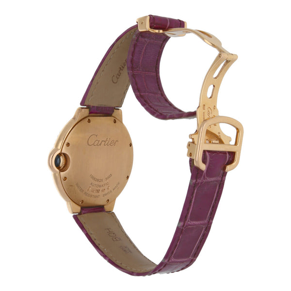 Reloj Cartier para dama modelo Ballon Bleu caja en oro rosa 18 kilates.