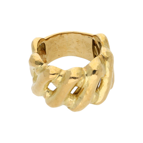 Anillo calado en oro amarillo 18 kilates.