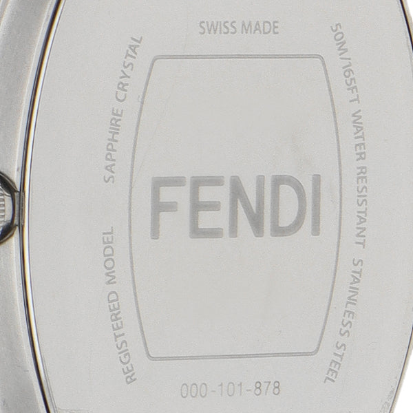 Reloj Fendi para dama en acero inoxidable.