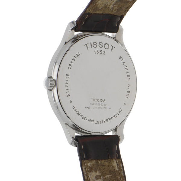 Reloj Tissot para caballero caja en acero inoxidable pulso piel.