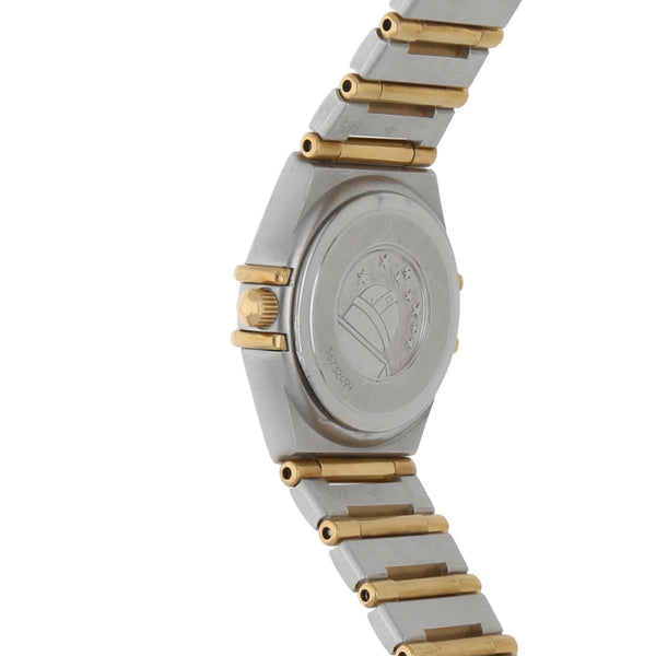 Reloj Omega para dama modelo Constellation vistas oro amarillo 18 kilates.