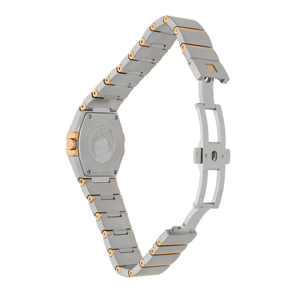 Reloj Omega para dama modelo Constellation vistas en oro amarillo 18 kilates.