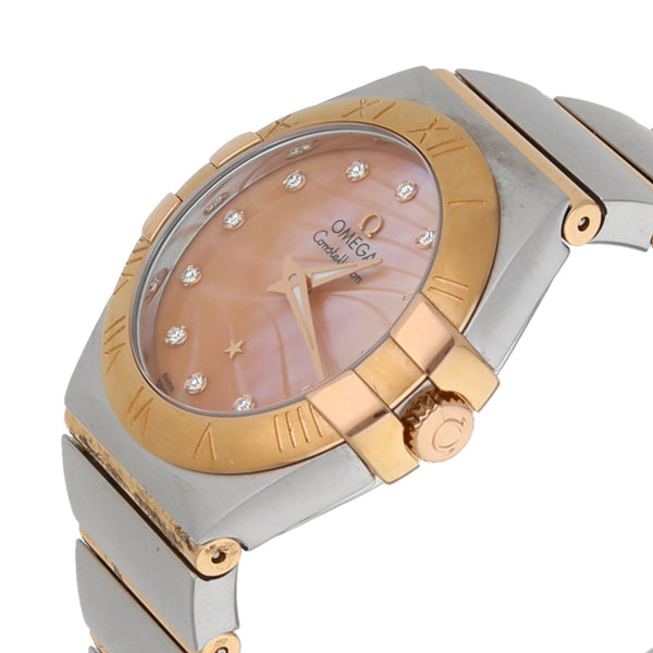 Reloj Omega para dama modelo Constellation vistas en oro amarillo 18 kilates.