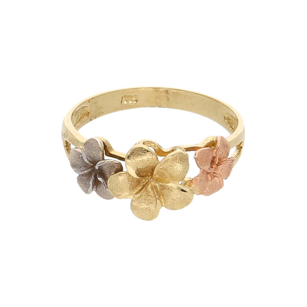 Anillo calado motivo floral en oro tres tonos 14 kilates.