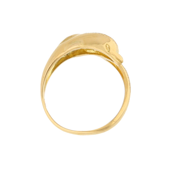 Anillo diseño especial motivo delfín en oro amarillo 18 kilates.