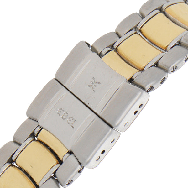 Reloj Ebel para dama modelo 1911 bisel en oro amarillo 18 kilates.