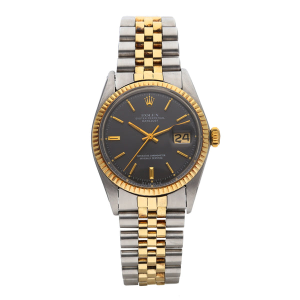 Reloj Rolex para caballero modelo Oyster Perpetual Datejust con vistas en oro amarillo 18 kilates.