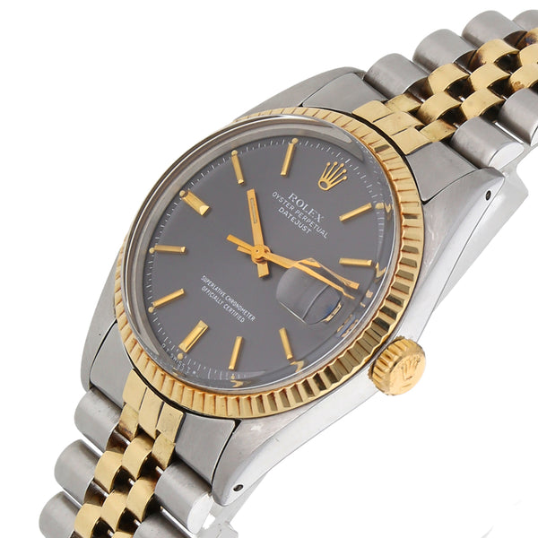 Reloj Rolex para caballero modelo Oyster Perpetual Datejust con vistas en oro amarillo 18 kilates.