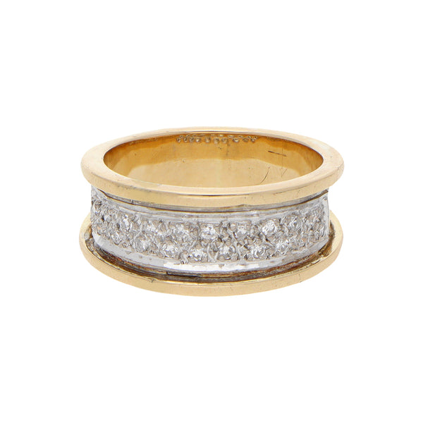 Anillo estilizado con diamantes en oro amarillo 14 kilates.