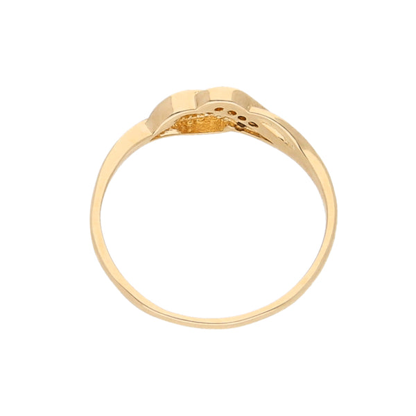 Anillo calado con sintéticos en oro amarillo 14 kilates.