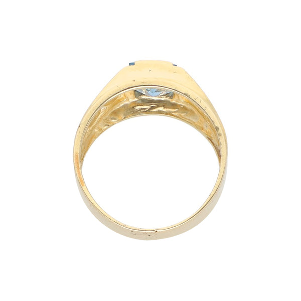 Anillo tipo sello motivo conejos con sintético en oro amarillo 14 kilates.