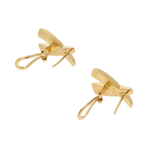 Aretes huecos en oro amarillo 18 kilates.